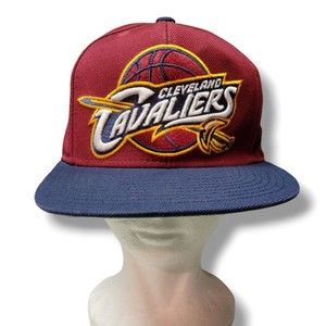 Cleveland Cavaliers Mitchell & Ness Flat Bill Snapback Hat Cap 20% Wool Burgundy